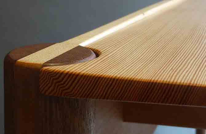 nsteadLACHLAN-PARK.-WOOD-SCULPTOR-SIDETABLE